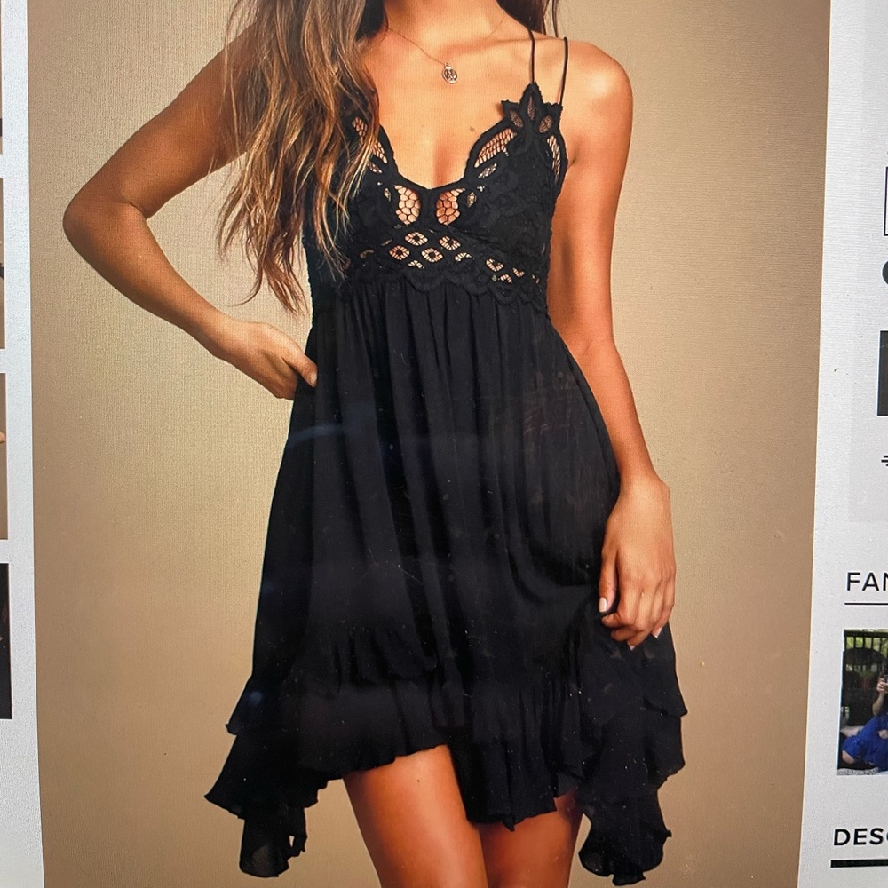 Black dress. Size large.